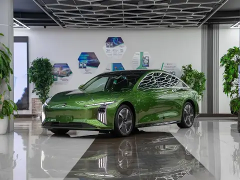 Forthing S7 EV 2025