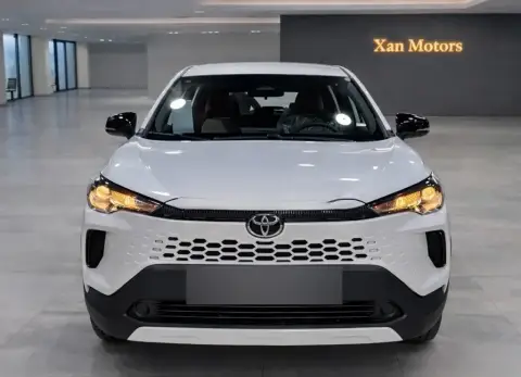 Toyota Corolla Cross 2025 — миниатюра 3