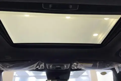 Toyota Corolla Cross 2025 — миниатюра 10