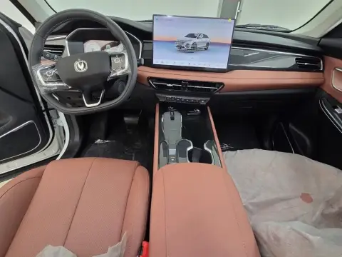 Changan CS 75 2025 — миниатюра 9