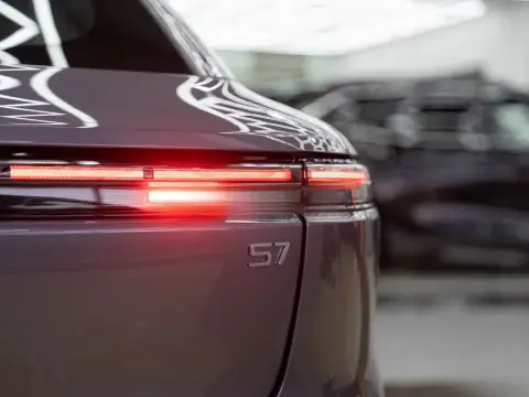 Forthing S7 REEV 2025 — миниатюра 9