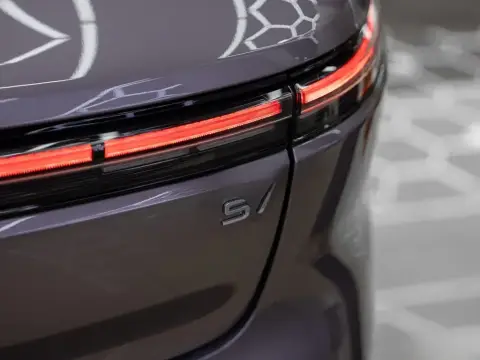 Forthing S7 REEV 2025 — миниатюра 10
