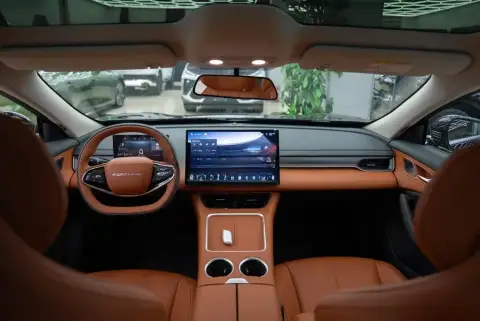 Forthing S7 REEV 2025 — миниатюра 3