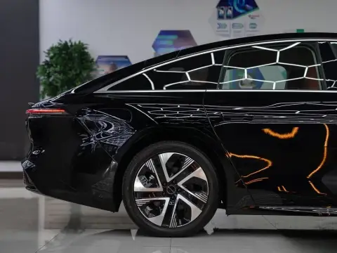 Forthing S7 REEV 2025 — миниатюра 6