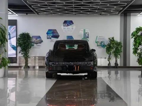 Forthing S7 REEV 2025 — миниатюра 9