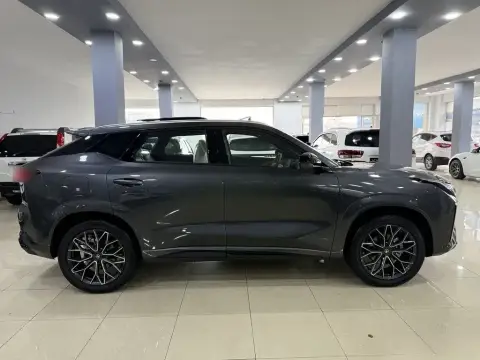 Changan Uni-Z 2025 — миниатюра 4