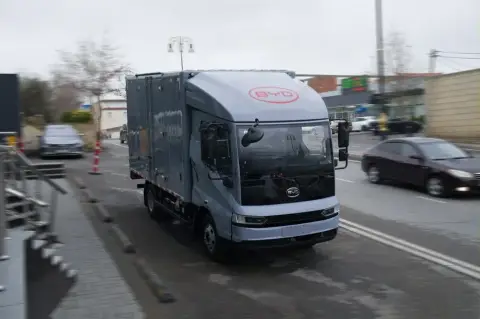 BYD T5 2025 — миниатюра 1