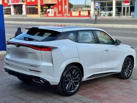 Changan Uni-Z 2025 — миниатюра 6