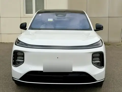 Changan Qiyuan Q07 2025 — миниатюра 1