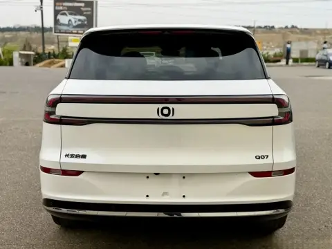 Changan Qiyuan Q07 2025 — миниатюра 5