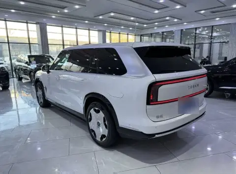 Zeekr 9X 2025 — миниатюра 6