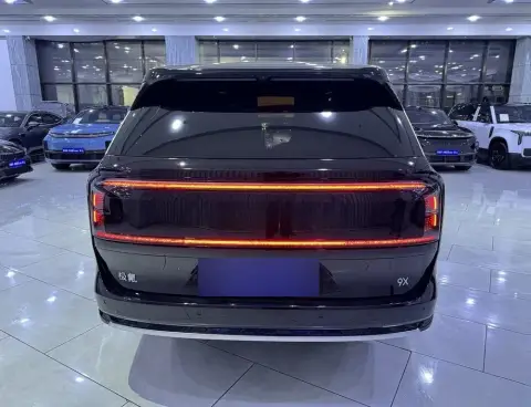 Zeekr 9X 2025 — миниатюра 7