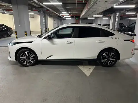 Changan Qiyuan A05 2025 — миниатюра 10