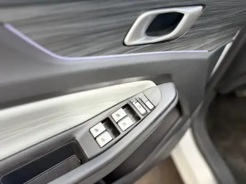 Changan Qiyuan Q05 2025 — миниатюра 9