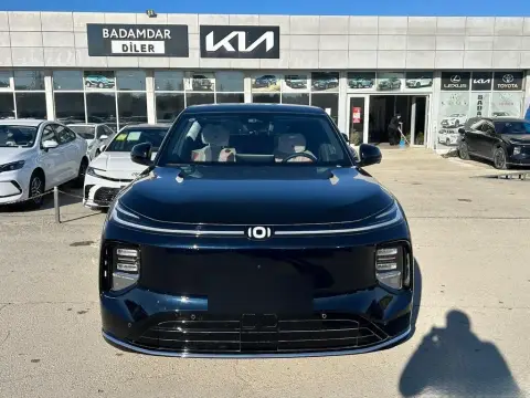 Changan Qiyuan Q07 2025 — миниатюра 2