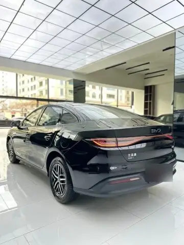 BYD Seal 05 2025 — миниатюра 8