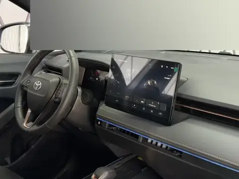 Toyota Frontlander 2025 — миниатюра 8