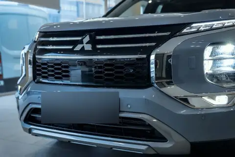 Mitsubishi Outlander 2026 — миниатюра 5