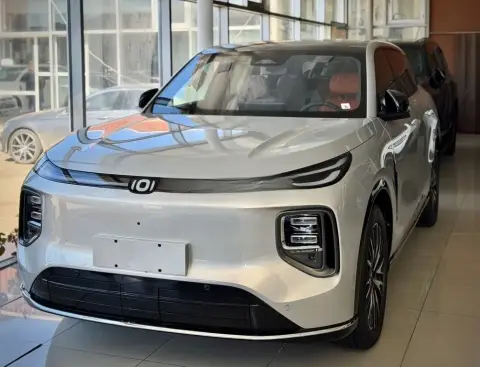 Changan Qiyuan Q07 2025 — миниатюра 2