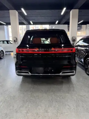 Geely Galaxy M9 2025 — миниатюра 2