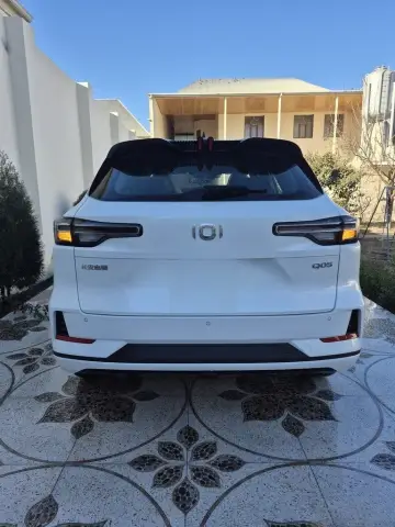 Changan Qiyuan Q05 2025 — миниатюра 6