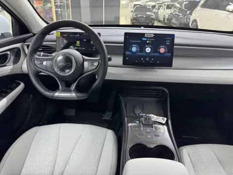 BYD Seal 05 2025 — миниатюра 9