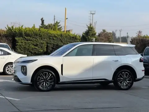 Changan Qiyuan Q07 2025 — миниатюра 8