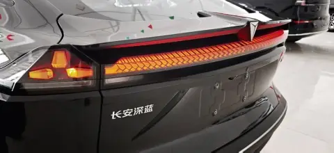 Changan Deepal SL03 2025 — миниатюра 2