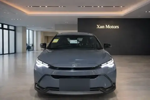 Toyota Frontlander 2025 — миниатюра 3