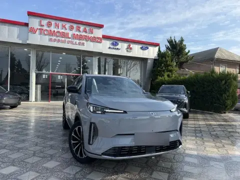 Changan Qiyuan Q05 2025 — миниатюра 2