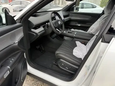 Changan Qiyuan Q07 2025 — миниатюра 8