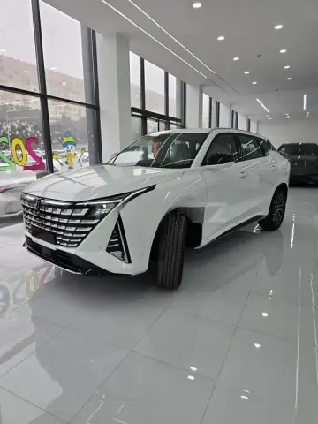 Changan Uni-Z 2025 — миниатюра 2