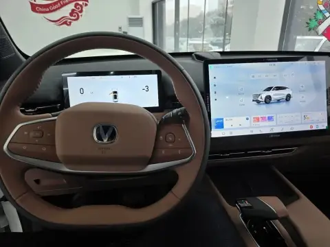 Changan Uni-Z 2025 — миниатюра 8