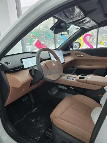 Changan Uni-Z 2025 — миниатюра 9