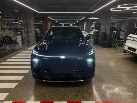 Changan Qiyuan Q07 2025 — миниатюра 2