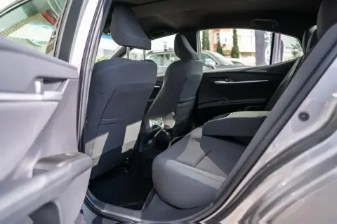 Toyota Camry 2026 — миниатюра 9
