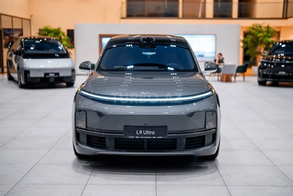 Li Auto L9 2025 — фото 1 из 10