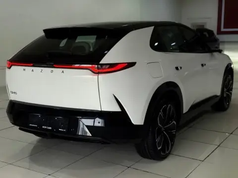 Mazda EZ-60 2025 — миниатюра 6