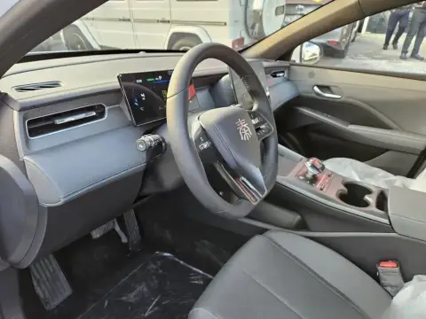 BYD Qin Plus 2025 — миниатюра 8