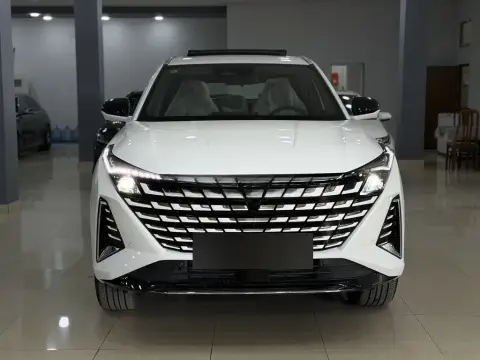 Changan Uni-Z 2025 — миниатюра 1