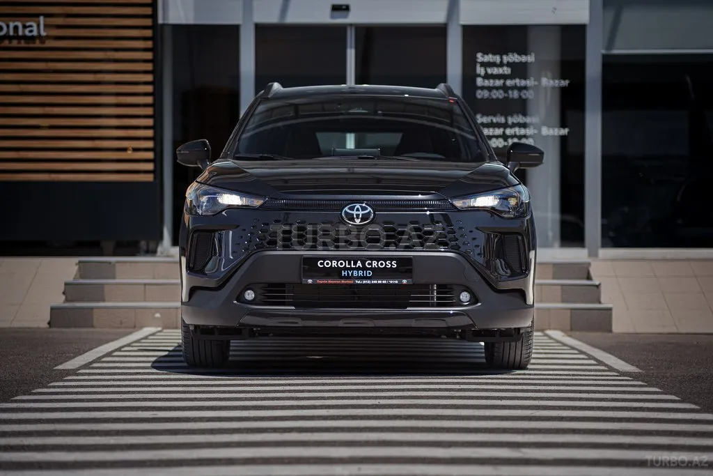 Toyota Corolla Cross 2026 — фото 1 из 10