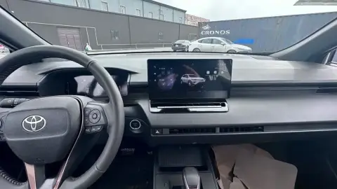 Toyota Corolla Cross 2025 — миниатюра 9