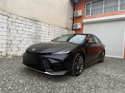 Toyota Camry 2025 — миниатюра 2
