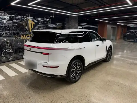 Changan Qiyuan Q07 2025 — миниатюра 6