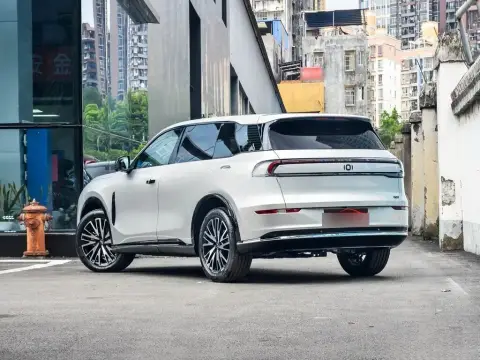Changan Qiyuan Q07 2026 — миниатюра 7