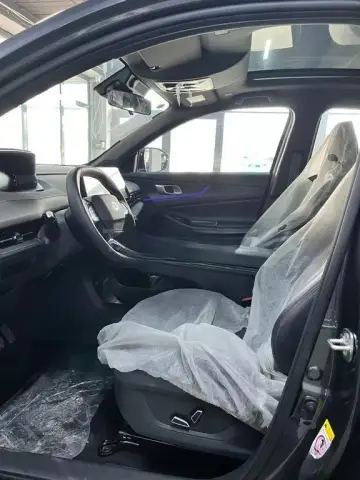Changan Qiyuan Q05 2025 — миниатюра 9