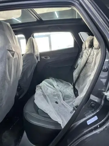 Changan Qiyuan Q05 2025 — миниатюра 10