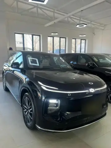 Changan Qiyuan Q07 2025 — миниатюра 2