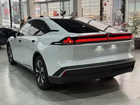 Changan Deepal SL03 2025 — миниатюра 6