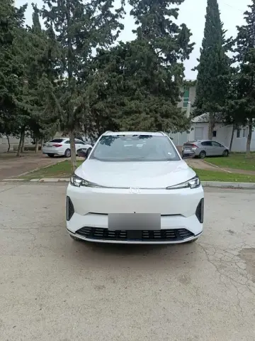Changan Qiyuan Q05 2025 — миниатюра 1